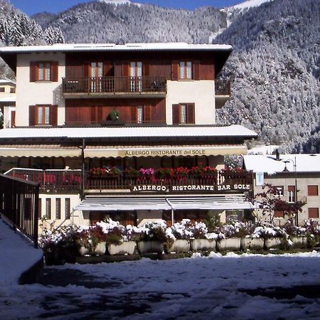 Albergo Ristorante Sole Mezzoldo Buitenkant foto