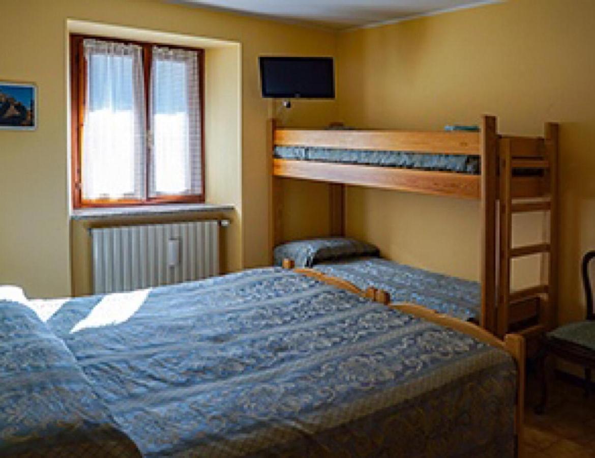 Albergo Ristorante Sole Mezzoldo Buitenkant foto