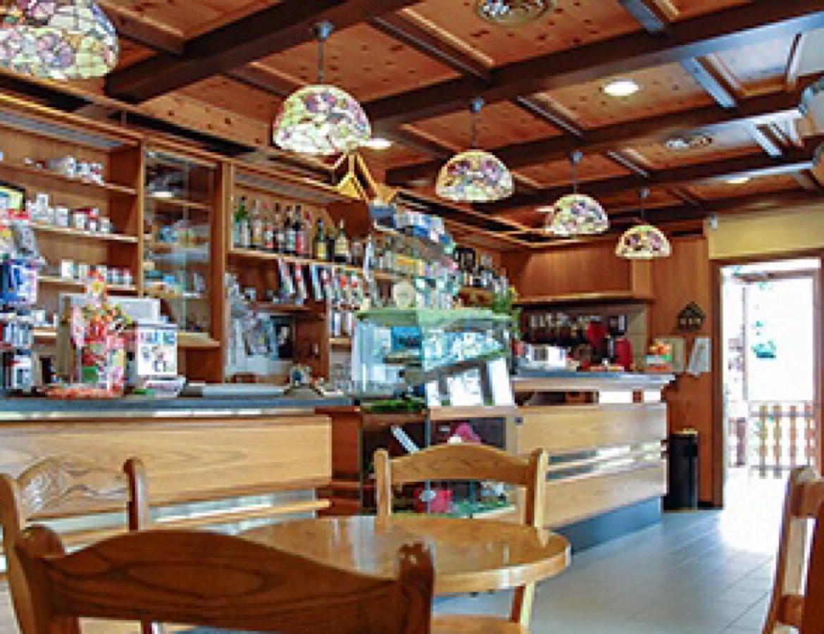 Albergo Ristorante Sole Mezzoldo Buitenkant foto