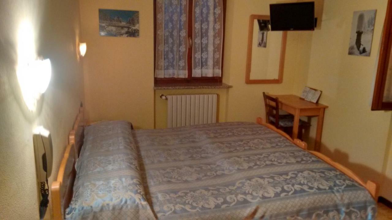 Albergo Ristorante Sole Mezzoldo Buitenkant foto