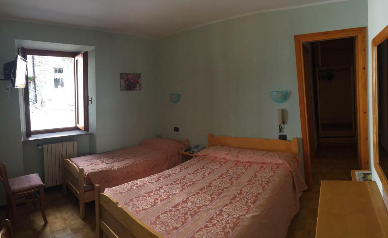 Albergo Ristorante Sole Mezzoldo Buitenkant foto